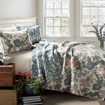 Lush Decor Sydney Floral Leaf 3 Piece Reversible Quilt Bedding Set, King, Green. Fixed Price $135.99.