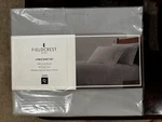 New Fieldcrest 100% Cotton Queen 4 Piece Sheet Set Retails $90. Fixed Price $56.00.