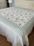 Martha Stewart - King Quilt Cotton Bedding Set Clean, Soft, Exc Cond 2 Shams. Fixed Price $65.00.