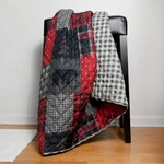 Donna Sharp Red Forest Quilted Throw Blanket Lodge Cozy Log Cabin Bear Black. Fixed Price $34.95.