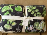 Pottery Barn Poppy Reversible King Cal Comforter Floral Cotton New W/tags. Fixed Price $149.95.