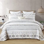 Finlonte Quilt Boho Set Bedding Bedspreads Queen Size, 3 Pcs White.... Fixed Price $128.73.
