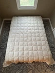 Pacific Coast Down Comforter Duvet Queen 92X98 Min 75% Cotton Satin Trim. Fixed Price $144.00.