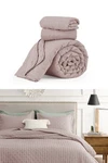 New Box - Bedsure Get Cozy Clover Ultrasonic Quilt Set Queen Size, Pink. Fixed Price $35.50.
