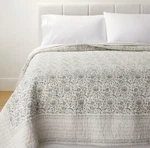 Rare King Decorative Border Cotton Slub Print Quilt Light Teal Green Threshold. Fixed Price $109.00.