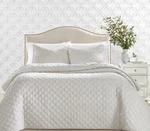 3 Pc Charter Club Iridescent Velvet F/queen Coverlet/quilt & Shams Silver Nwt. Fixed Price $99.00.