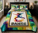 Dance Party Quilt-full Size 3-PIECE Set. Fixed Price $99.00.