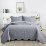 Floral Pattern Bedspread Soft Reversible Quilt Bedding Twin Queen King. Fixed Price $23.89.