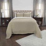 Rizzy Home Donny Osmond Size King 106 X 92 Quilt New. Fixed Price $350.00.