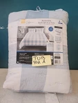 Mainstays Reversible Quilt Set Tote F/q. Fixed Price $35.00.