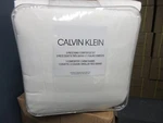 Calvin Klein 3-PIECE Cotton Reversible King Comforter Set Wide White Stripe Kg. Fixed Price $109.00.